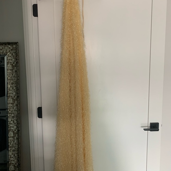 NA-KD *SOLD OUT* Yellow Deep Back Structure Maxi Dress - Picture 4 of 9